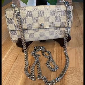 LV Louis Vuitton Damier Sarah Wallet on Chain
